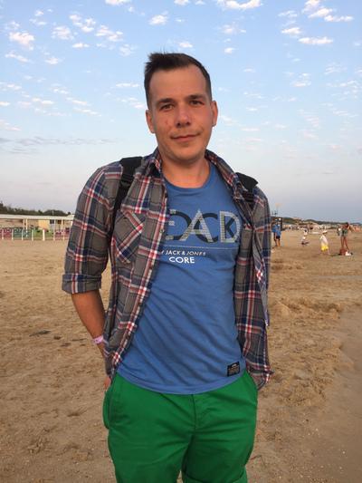 Паша Разов